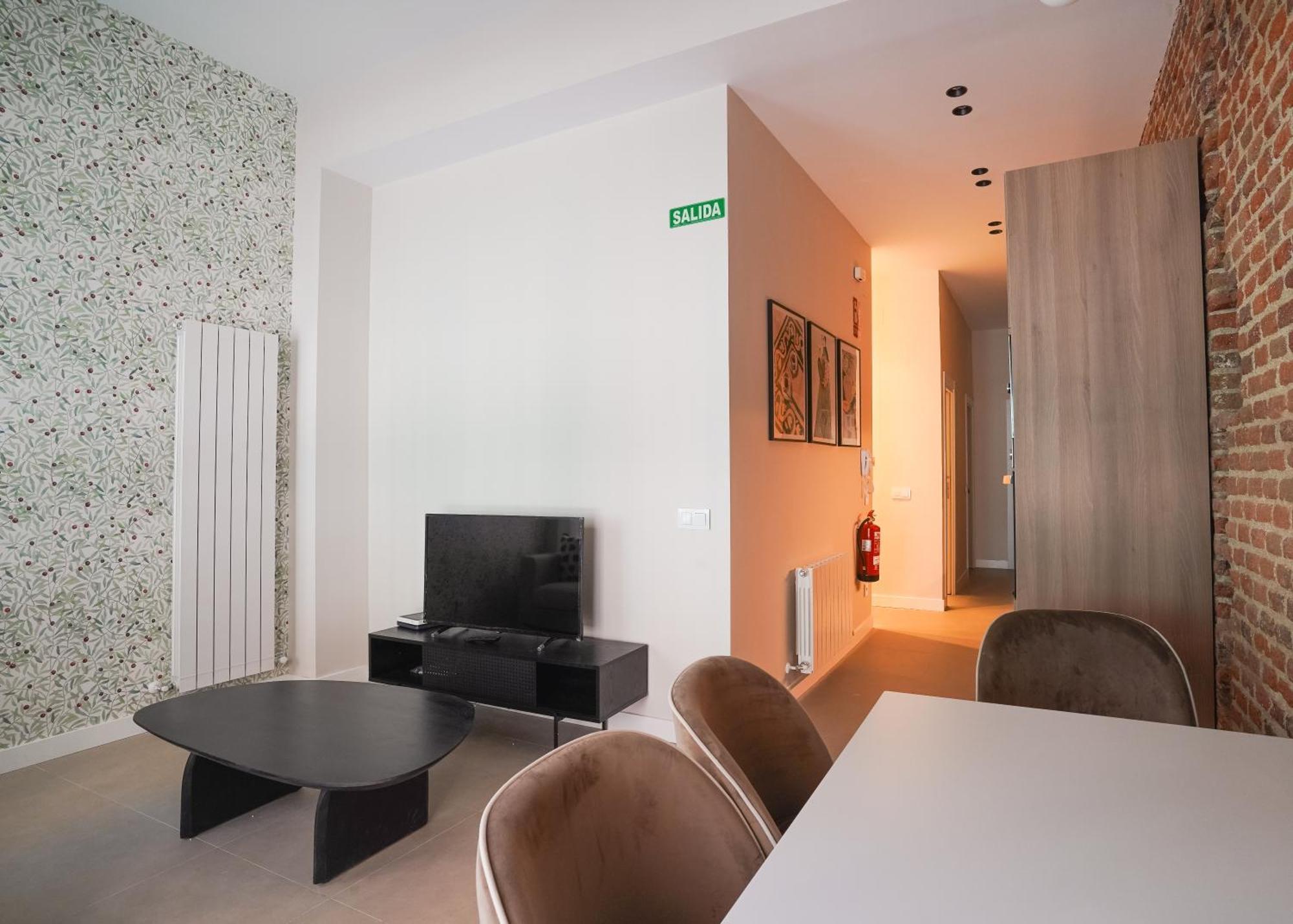 Appartement Modern Apartment-2bedrooms 1bath-cuatro Caminos *