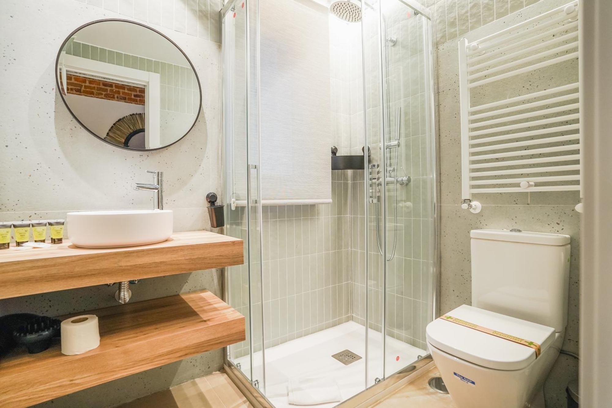 Appartement Modern Apartment-2bedrooms 1bath-cuatro Caminos